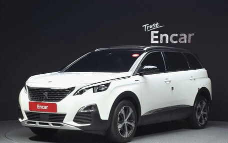 Peugeot 5008 II, 2022 год, 2 511 000 рублей, 1 фотография