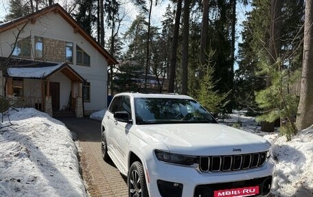 Jeep Grand Cherokee, 2022 год, 8 400 000 рублей, 2 фотография