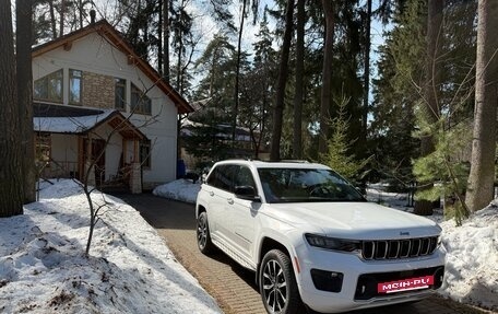 Jeep Grand Cherokee, 2022 год, 8 400 000 рублей, 5 фотография