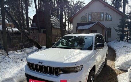 Jeep Grand Cherokee, 2022 год, 8 400 000 рублей, 3 фотография