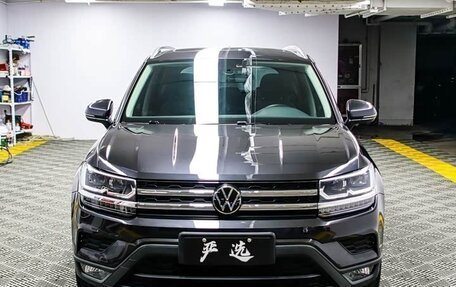 Volkswagen Tharu, 2022 год, 1 890 032 рублей, 2 фотография