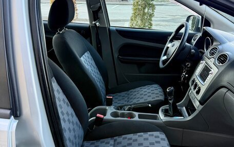 Ford Focus II рестайлинг, 2009 год, 489 000 рублей, 27 фотография