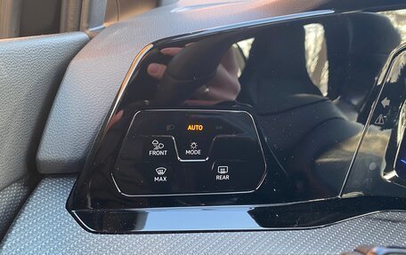 Volkswagen Golf R, 2024 год, 6 500 000 рублей, 23 фотография