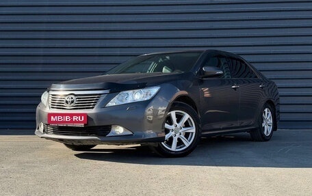 Toyota Camry, 2013 год, 1 345 000 рублей, 6 фотография