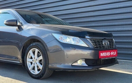 Toyota Camry, 2013 год, 1 345 000 рублей, 2 фотография