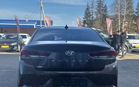Hyundai Sonata VII, 2019 год, 2 090 000 рублей, 6 фотография