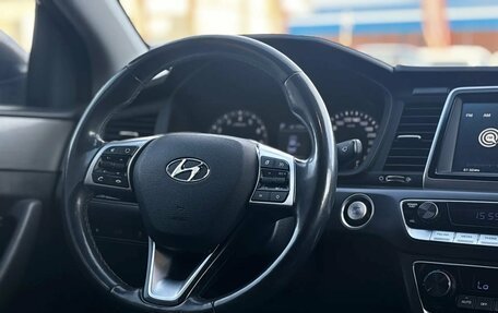 Hyundai Sonata VII, 2019 год, 2 090 000 рублей, 17 фотография