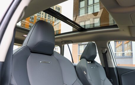 Toyota RAV4, 2025 год, 4 590 000 рублей, 18 фотография