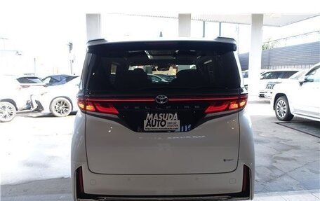 Toyota Vellfire, 2023 год, 7 340 000 рублей, 6 фотография