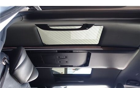 Toyota Vellfire, 2023 год, 7 340 000 рублей, 8 фотография