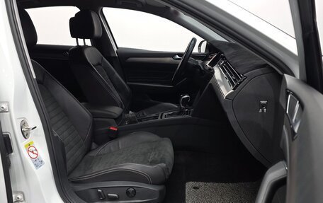 Volkswagen Passat B8 рестайлинг, 2022 год, 2 249 000 рублей, 6 фотография