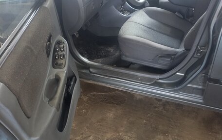 Hyundai Accent II, 2005 год, 390 000 рублей, 7 фотография