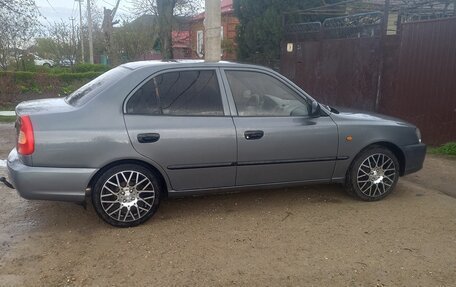 Hyundai Accent II, 2005 год, 390 000 рублей, 2 фотография