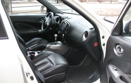 Nissan Juke II, 2011 год, 990 000 рублей, 8 фотография