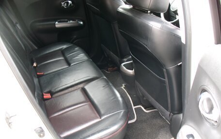 Nissan Juke II, 2011 год, 990 000 рублей, 9 фотография