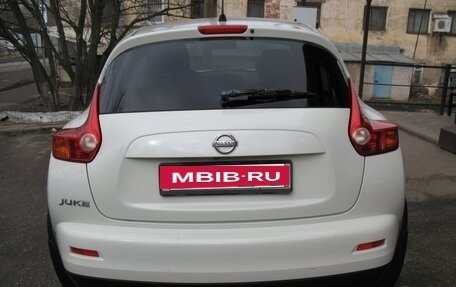 Nissan Juke II, 2011 год, 990 000 рублей, 4 фотография