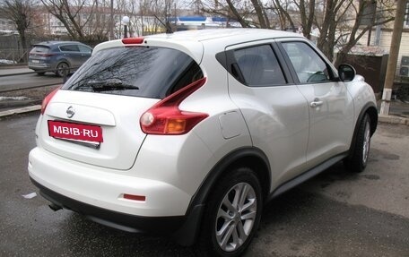 Nissan Juke II, 2011 год, 990 000 рублей, 5 фотография
