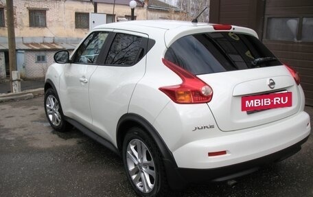 Nissan Juke II, 2011 год, 990 000 рублей, 3 фотография