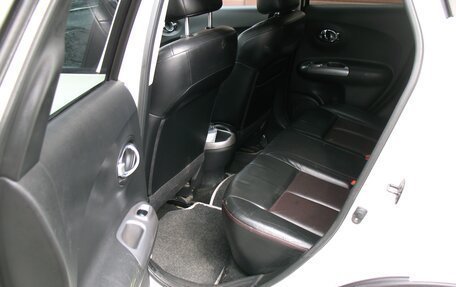 Nissan Juke II, 2011 год, 990 000 рублей, 10 фотография