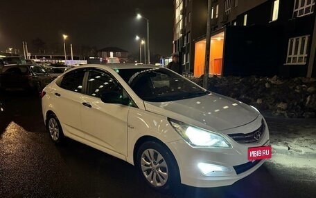 Hyundai Solaris II рестайлинг, 2015 год, 480 000 рублей, 19 фотография