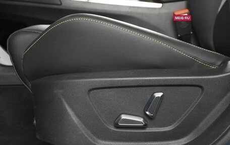 Geely Coolray I, 2024 год, 2 245 000 рублей, 14 фотография