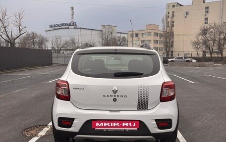 Renault Sandero II рестайлинг, 2018 год, 1 300 000 рублей, 4 фотография