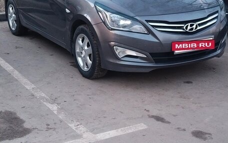 Hyundai Solaris II рестайлинг, 2016 год, 650 000 рублей, 10 фотография