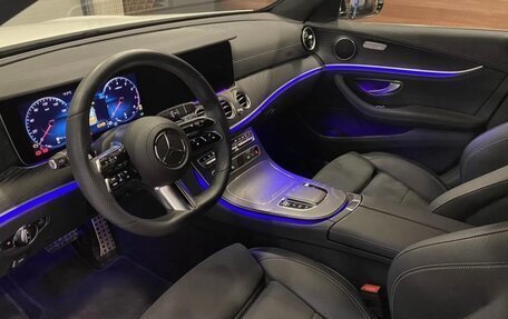 Mercedes-Benz E-Класс, 2021 год, 6 000 000 рублей, 8 фотография