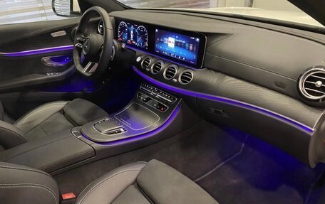 Mercedes-Benz E-Класс, 2021 год, 6 000 000 рублей, 9 фотография