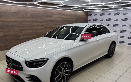 Mercedes-Benz E-Класс, 2021 год, 6 000 000 рублей, 4 фотография