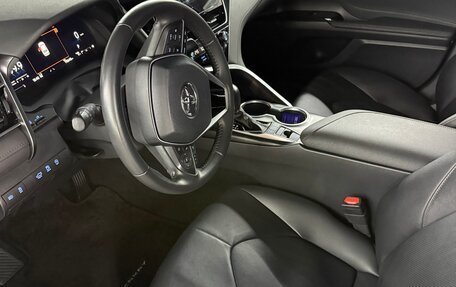 Toyota Camry, 2022 год, 2 970 000 рублей, 6 фотография