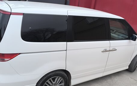 Honda Elysion I, 2006 год, 899 000 рублей, 3 фотография