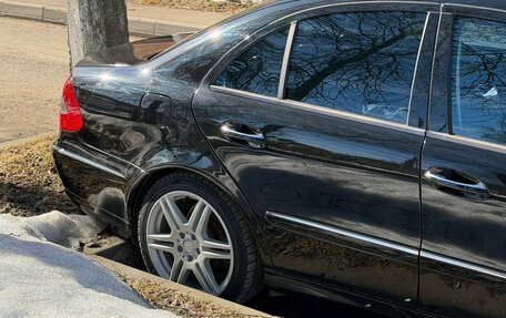 Mercedes-Benz E-Класс, 2007 год, 990 000 рублей, 5 фотография