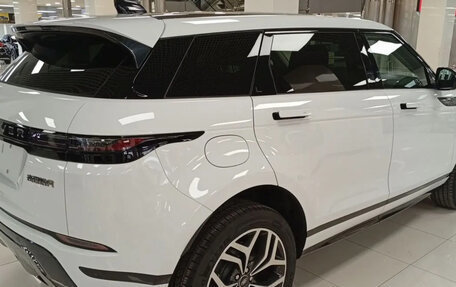 Land Rover Range Rover Evoque II, 2025 год, 5 950 000 рублей, 2 фотография