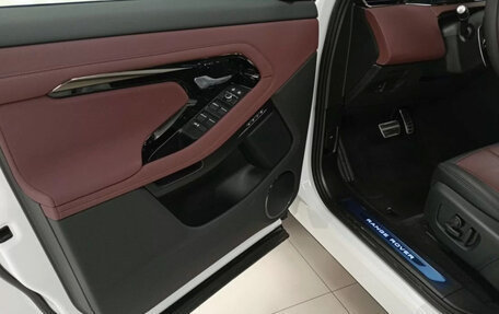 Land Rover Range Rover Evoque II, 2025 год, 5 950 000 рублей, 9 фотография