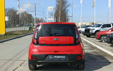 KIA Soul II рестайлинг, 2018 год, 1 550 000 рублей, 10 фотография