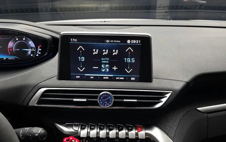 Peugeot 5008 II, 2022 год, 2 511 000 рублей, 10 фотография