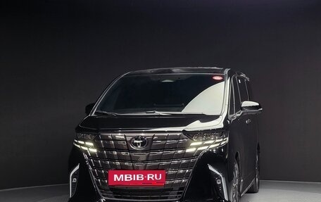 Toyota Alphard, 2025 год, 15 490 000 рублей, 2 фотография
