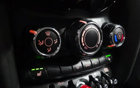 MINI Hatch, 2018 год, 1 491 000 рублей, 11 фотография