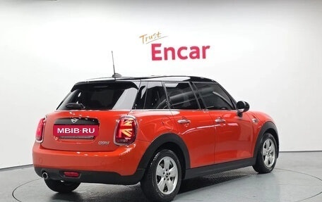 MINI Hatch, 2018 год, 1 491 000 рублей, 2 фотография