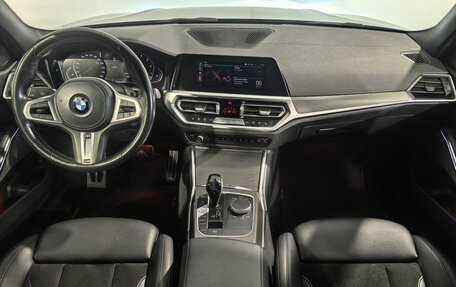 BMW 3 серия, 2021 год, 3 730 000 рублей, 10 фотография