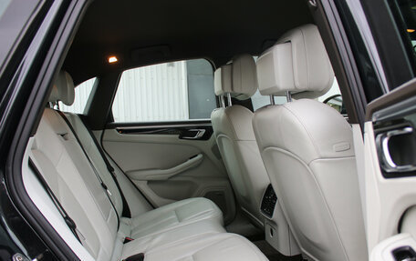 Porsche Macan I рестайлинг, 2017 год, 3 900 000 рублей, 16 фотография