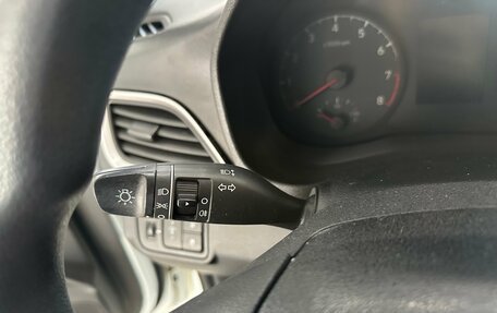 Hyundai Solaris II рестайлинг, 2018 год, 1 098 000 рублей, 19 фотография