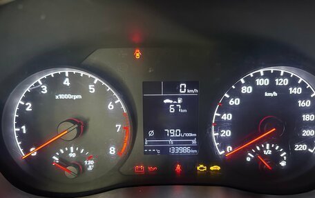 Hyundai Solaris II рестайлинг, 2018 год, 1 098 000 рублей, 23 фотография