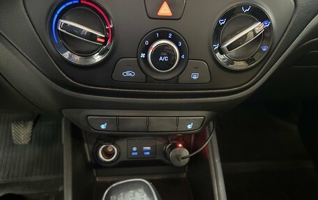 Hyundai Solaris II рестайлинг, 2018 год, 1 098 000 рублей, 28 фотография