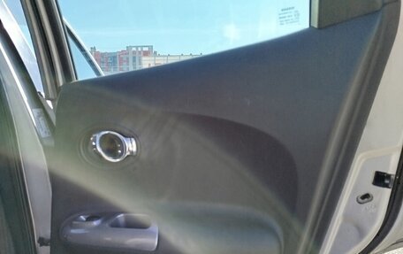 Nissan Juke II, 2012 год, 700 000 рублей, 23 фотография