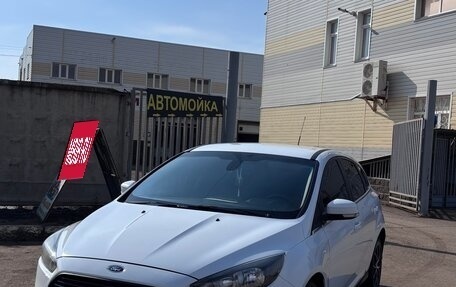 Ford Focus III, 2015 год, 1 100 000 рублей, 2 фотография