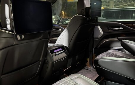 Cadillac Escalade V, 2024 год, 9 760 000 рублей, 9 фотография