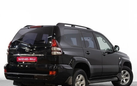 Toyota Land Cruiser Prado 120 рестайлинг, 2007 год, 1 929 000 рублей, 5 фотография