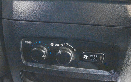 Toyota Land Cruiser Prado 120 рестайлинг, 2007 год, 1 929 000 рублей, 26 фотография